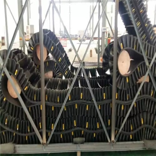 青島大傾角輸送帶廠家-【高兆帕】-中康公司